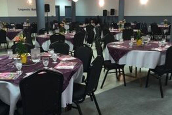 Travelodge by Wyndham Conference Centre & Suites Whitecourt