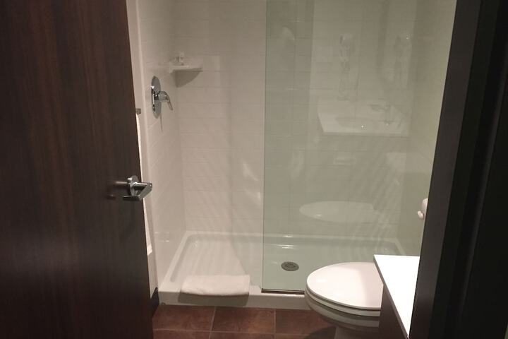Room 16 of 57