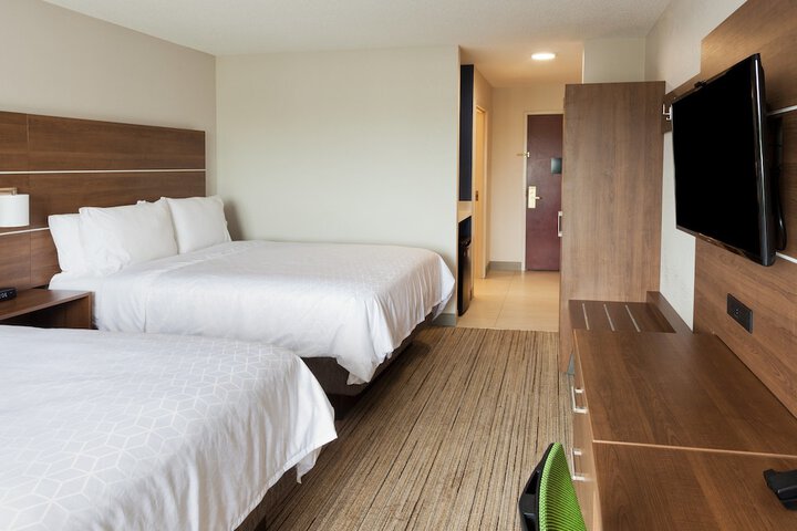 Room 16 of 42