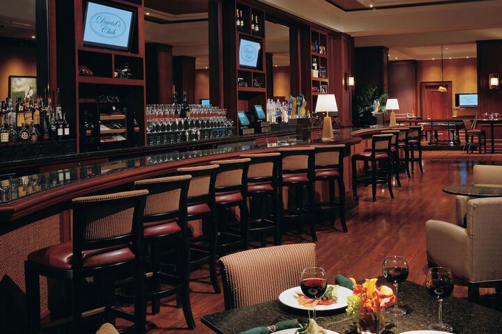 Dining 104 of 222