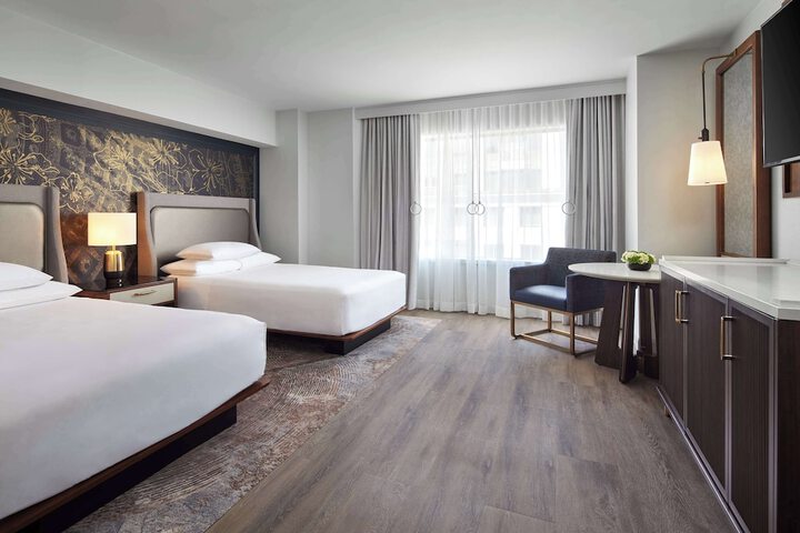 Room 21 of 62
