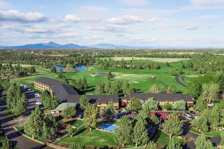 The Lodge at Eagle Crest Resort