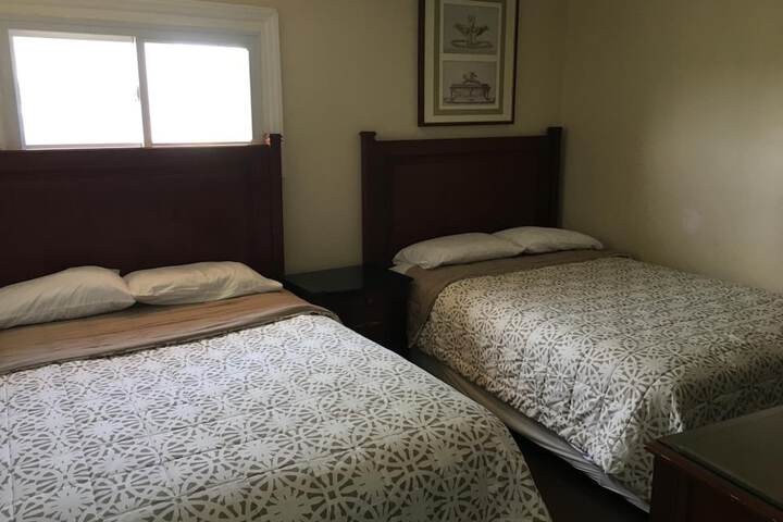 Room 30 of 41