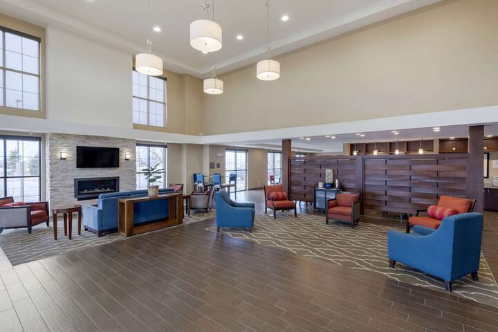 Hotel Interior 7 of 35