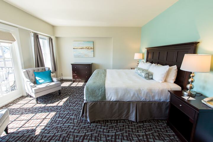 Union Bluff Hotel & Meeting House