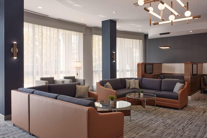 Hotel Interior 7 of 40