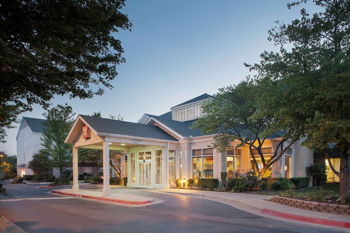 Hotel 2 of 48