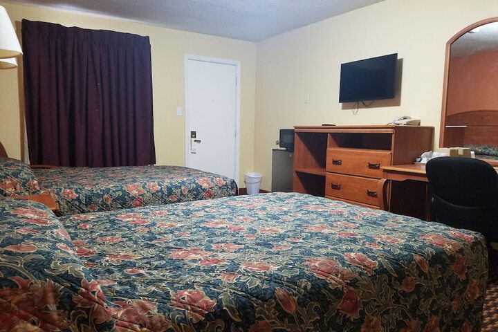 Budget Inn