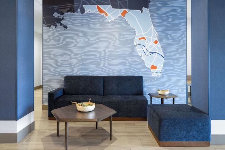 Holiday Inn Express Lake Wales N-Winter Haven by IHG
