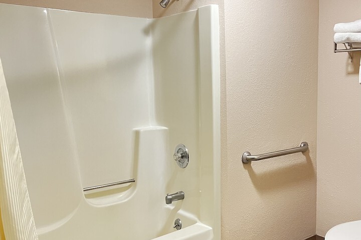 Room 42 of 50