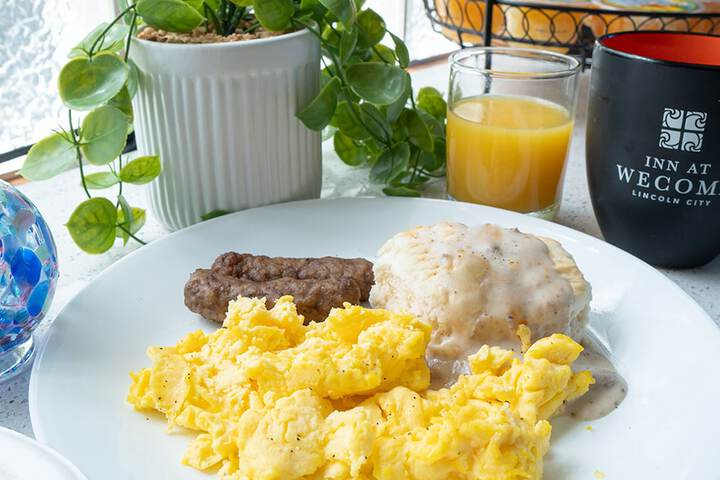 Breakfast/Coffee Service 45 of 60