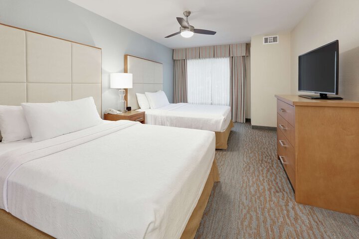 Room 14 of 23