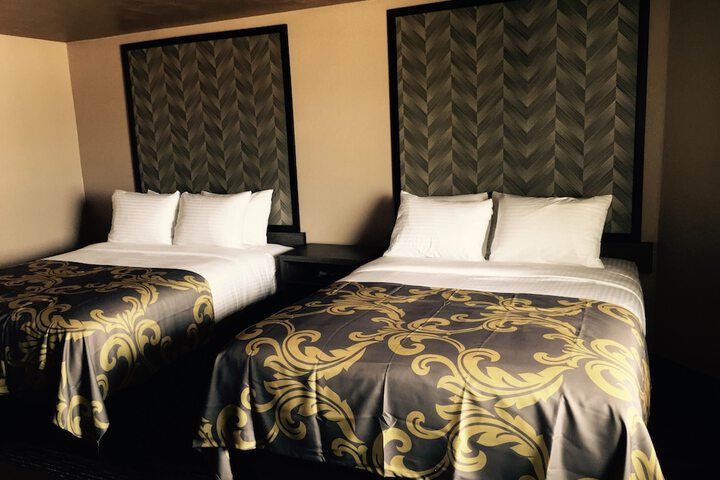 Room 14 of 39