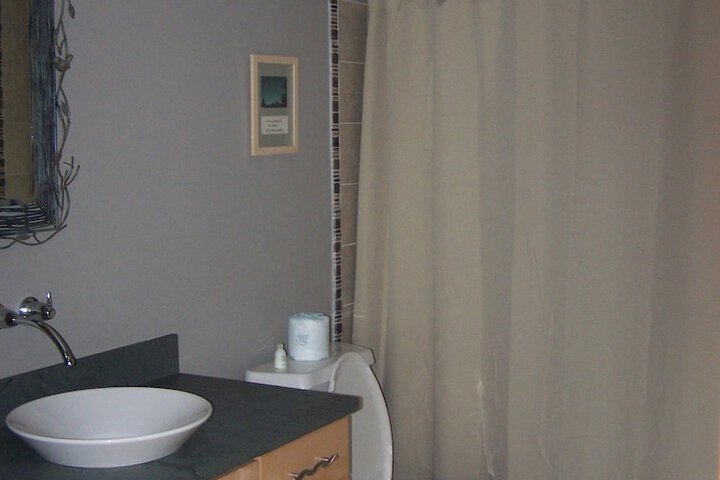 Room 69 of 228
