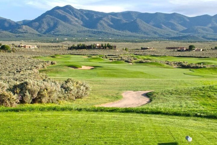 Sagebrush Inn & Suites