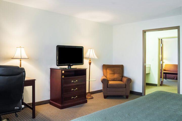 Room 18 of 32