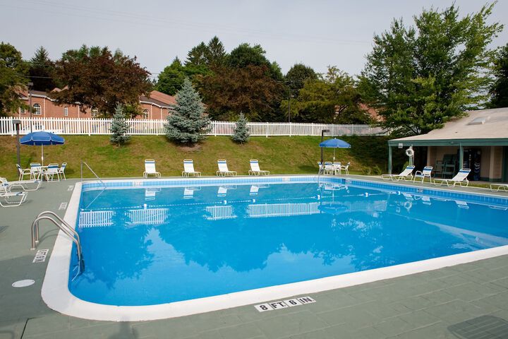 Pool 12 of 55
