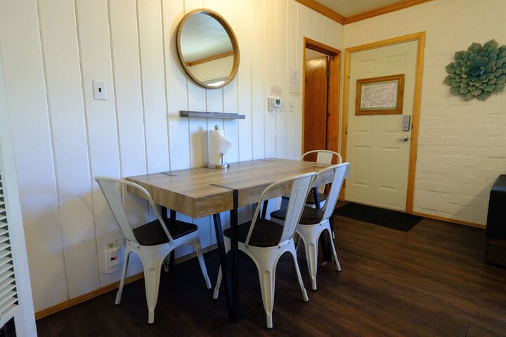 Lake Front Cabins