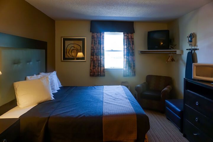 Room 20 of 36