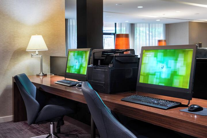 Courtyard Marriott Denton