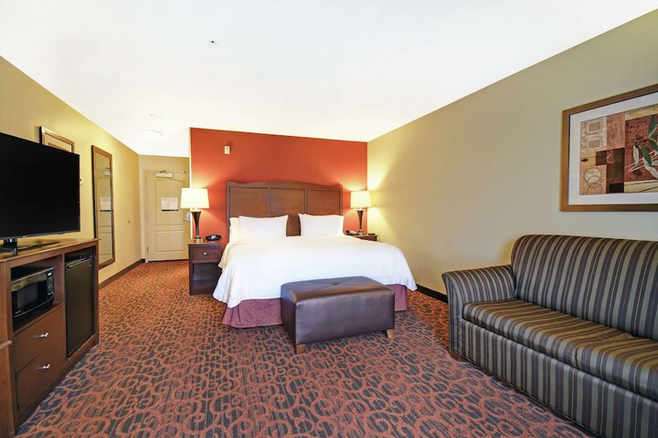 Room 16 of 48