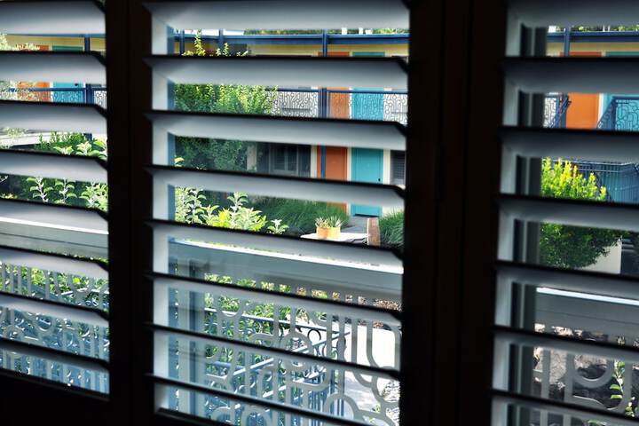 Hotel Exterior 125 of 127