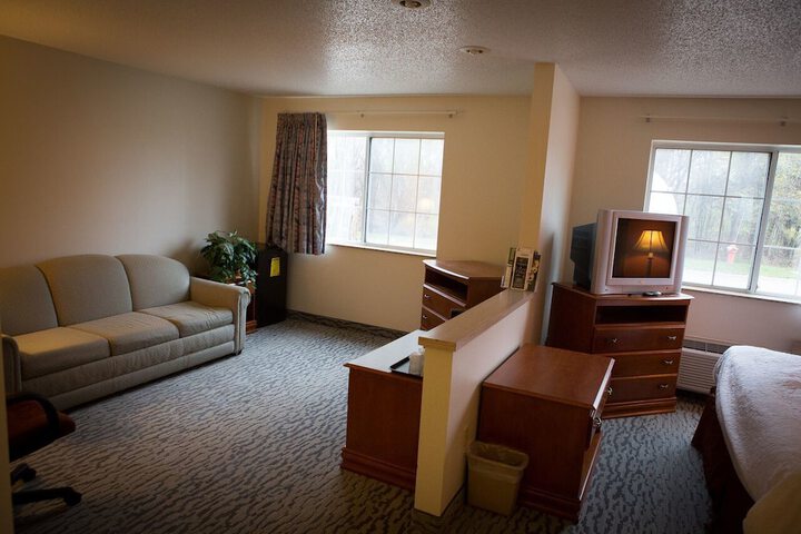 Room 14 of 19
