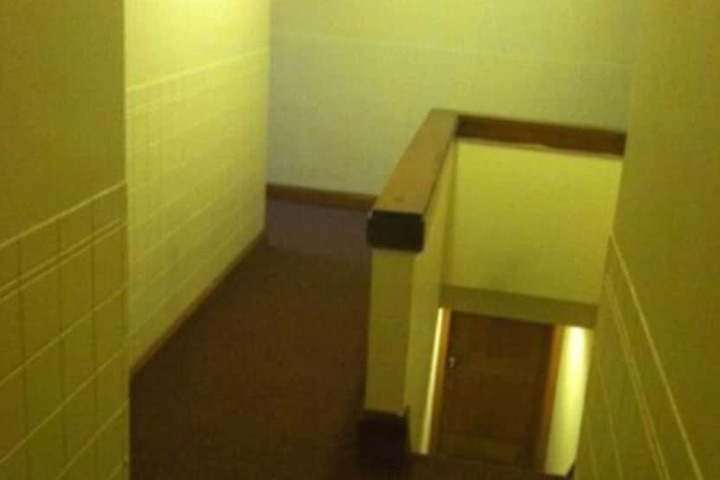 Airport Lodge