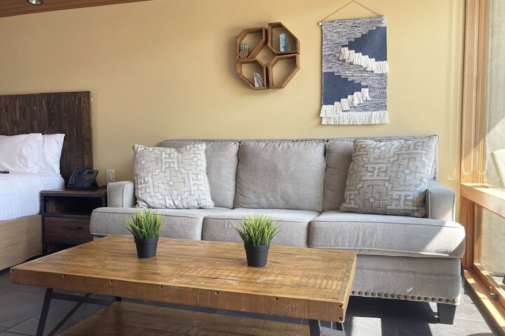 14 West Hotel