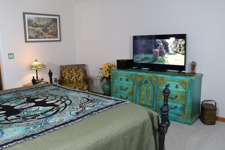 Room 32 of 72