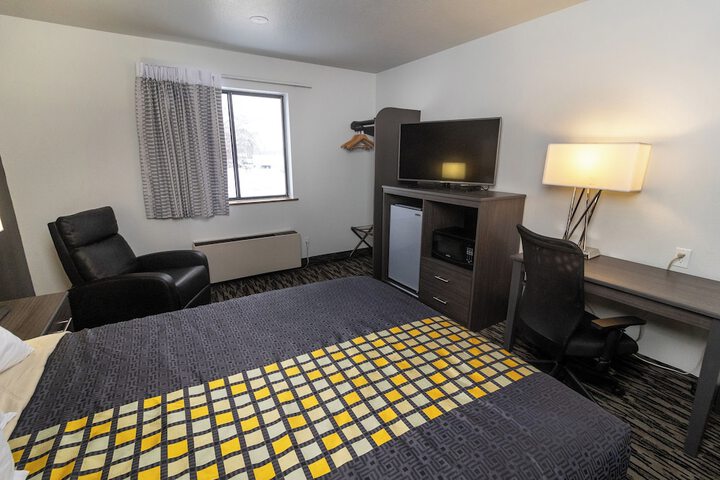 Room 22 of 38