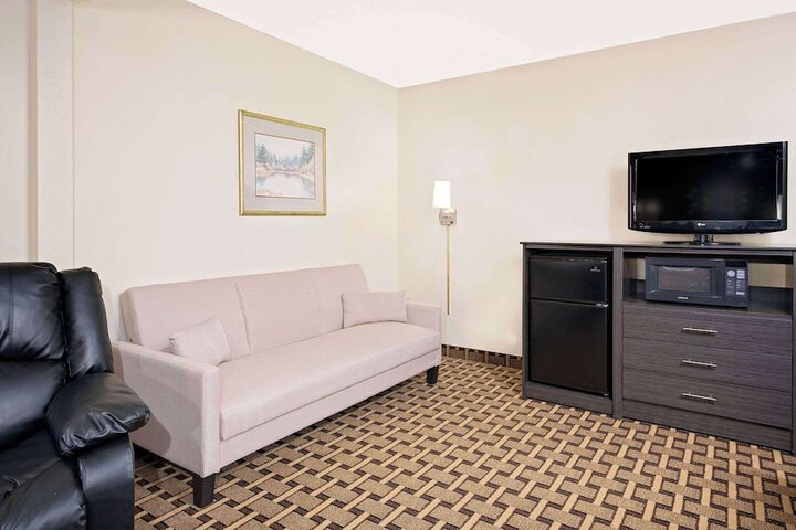 Room 13 of 59