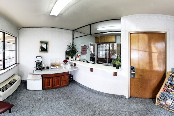 Hotel Interior 10 of 29