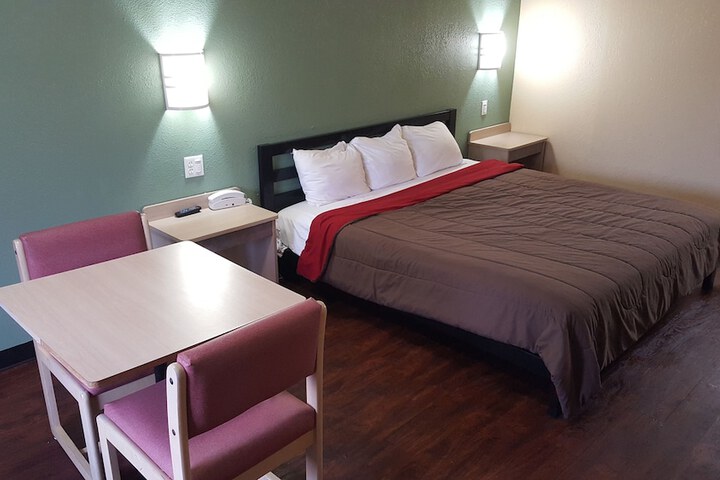 Room 26 of 31