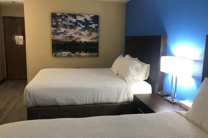 Room 26 of 75
