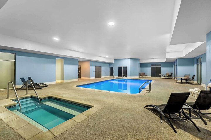 Pool 9 of 39