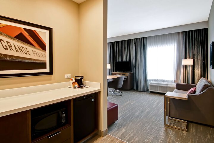 Hampton Inn & Suites by Hilton Grande Prairie