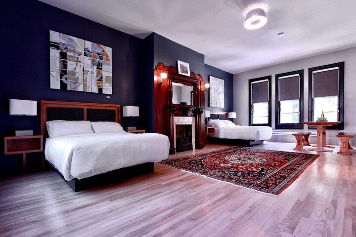 Room 49 of 89