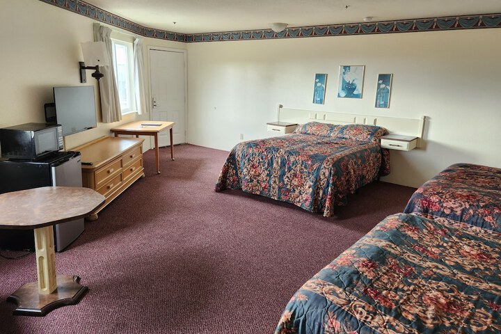 Room 10 of 40