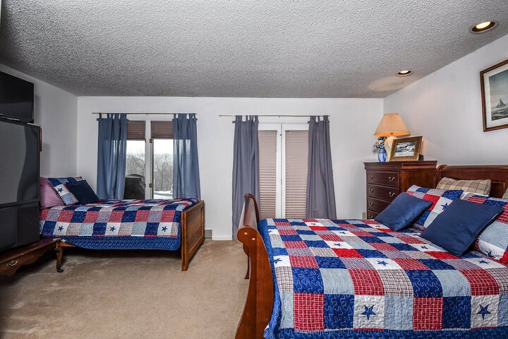 Room 15 of 24