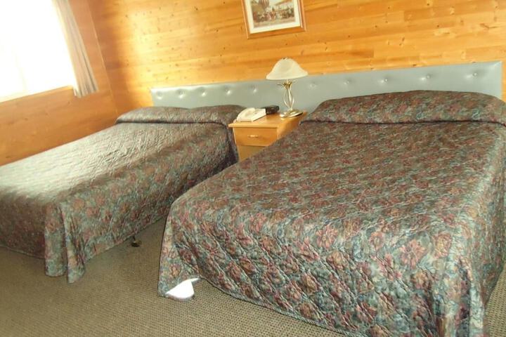 Room 9 of 41