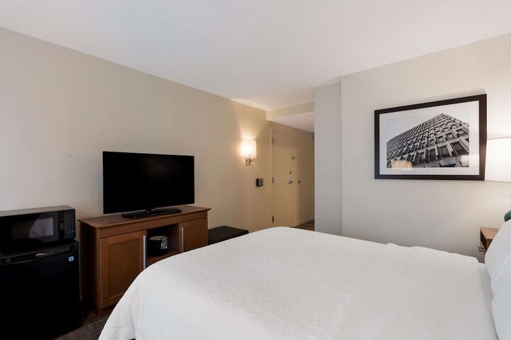 Room 34 of 58