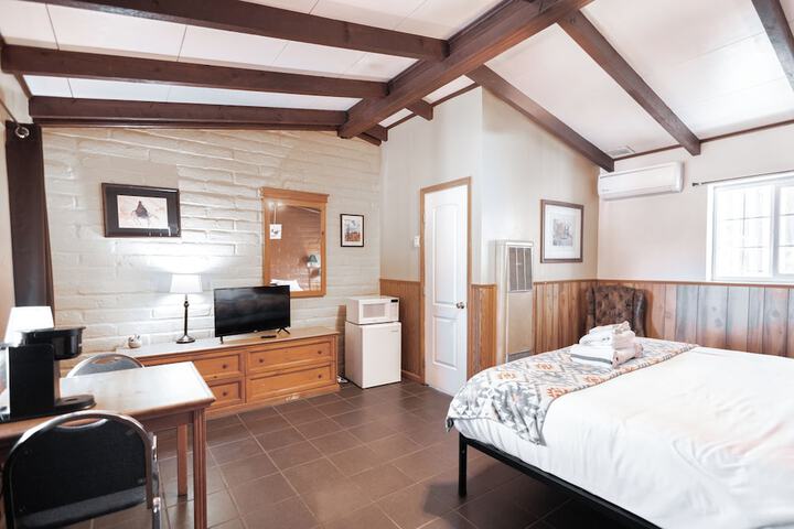 Trail Riders Inn