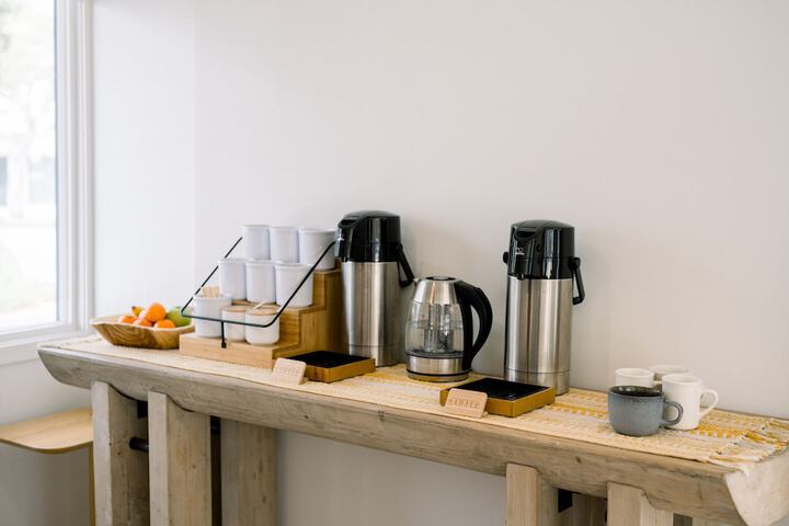 Breakfast/Coffee Service 85 of 101