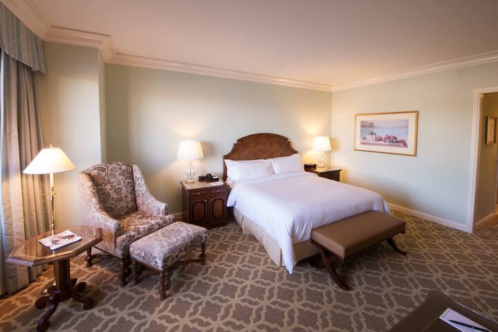 Hilton Lake Las Vegas Resort and Spa