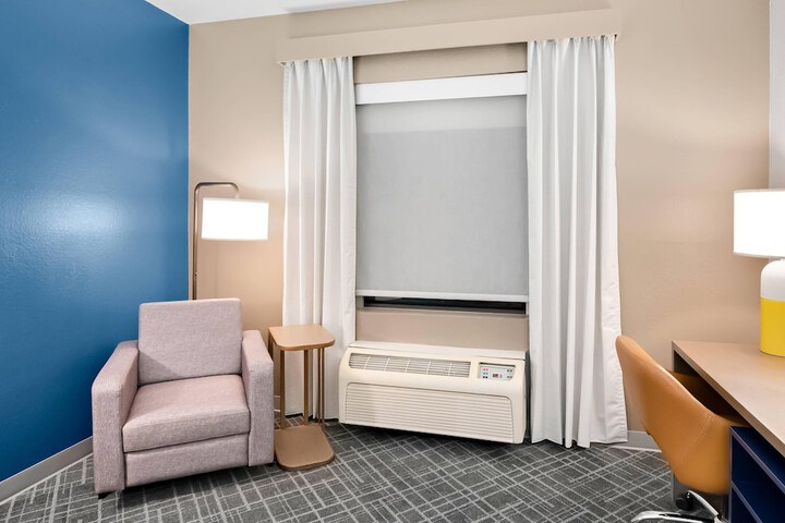 Comfort Inn & Suites Fort Smith I-540