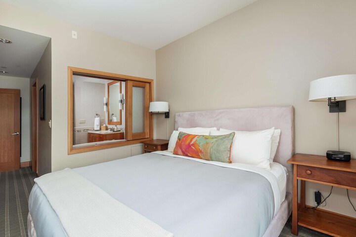 Headlands Coastal Lodge & Spa