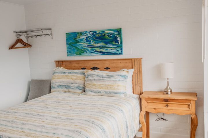 Lamplighter Lodge