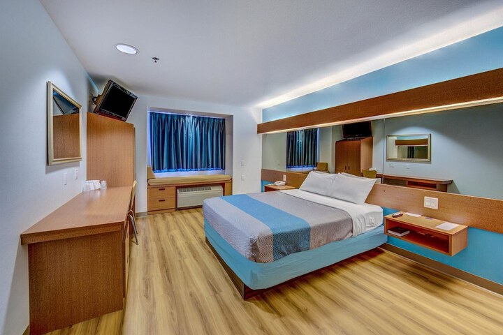 Motel 6 Sutherlin OR