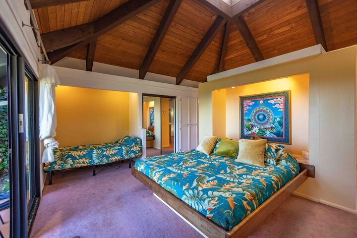Hale Akua Garden Farm & Eco-Retreat